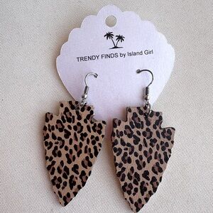 Leopard Print Arrowhead Wood Earrings